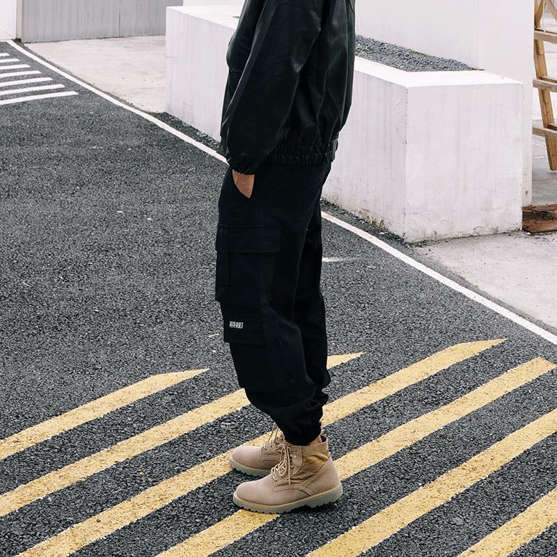 CH Classic Cargo Pants