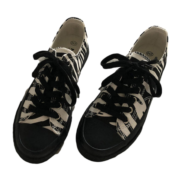 CH Black Wavy Canvas Shoes