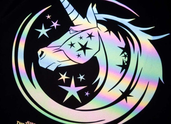 High Street Unicorn Reflective T-Shirt - Chiggate